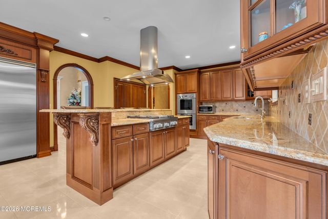24 Alexis Drive, Farmingdale, NJ 07727