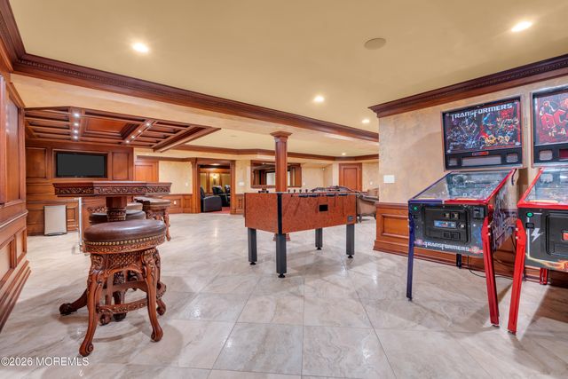 24 Alexis Drive, Farmingdale, NJ 07727