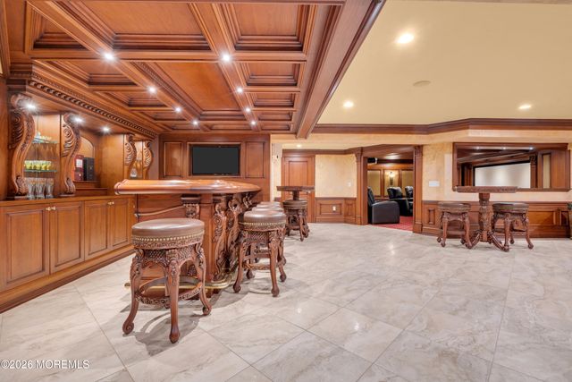 24 Alexis Drive, Farmingdale, NJ 07727