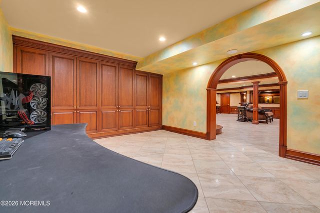 24 Alexis Drive, Farmingdale, NJ 07727