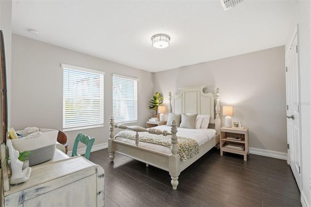 4921 W PAUL AVENUE 5, Tampa, FL 33611