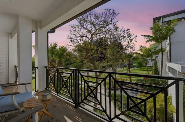 4921 W PAUL AVENUE 5, Tampa, FL 33611