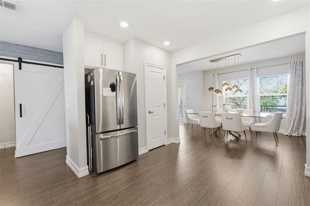 4921 W PAUL AVENUE 5, Tampa, FL 33611