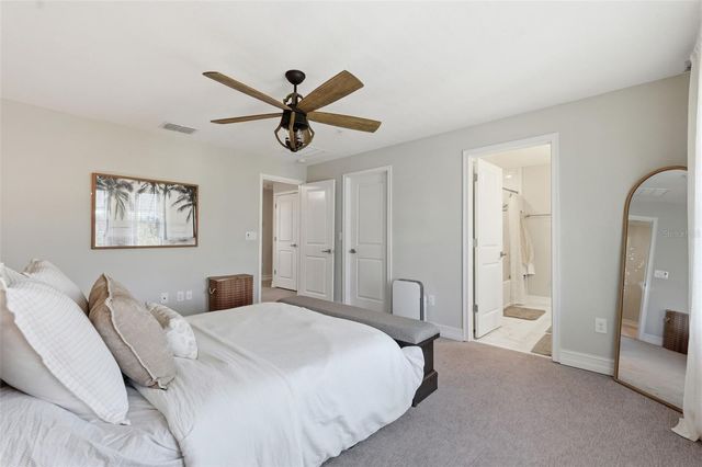 4921 W PAUL AVENUE 5, Tampa, FL 33611