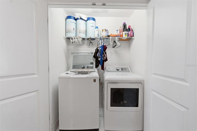 4921 W PAUL AVENUE 5, Tampa, FL 33611