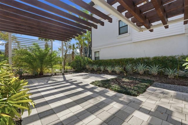 4921 W PAUL AVENUE 5, Tampa, FL 33611