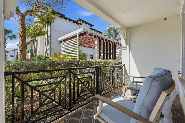 4921 W PAUL AVENUE 5, Tampa, FL 33611