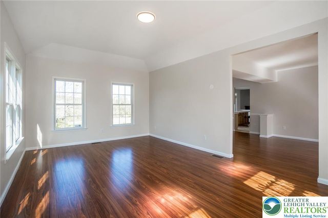 3411 Stonegate, Upper Saucon Twp, PA 18034