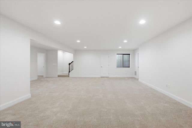 7922 ASHLAND DR, Alexandria, VA 22315