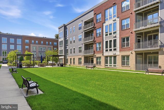 7922 ASHLAND DR, Alexandria, VA 22315