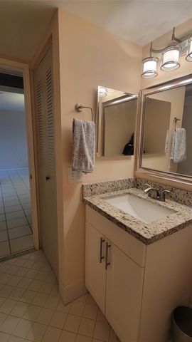 901 SW 141st Avenue 406M, Pembroke Pines, FL 33027