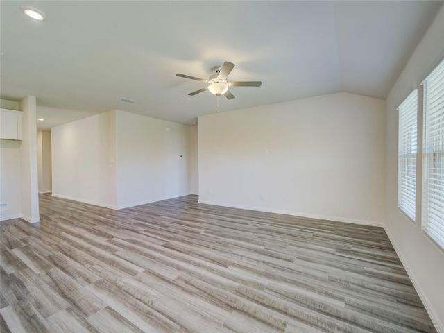 3405 Kingsgarden Road, Denton, TX 76207