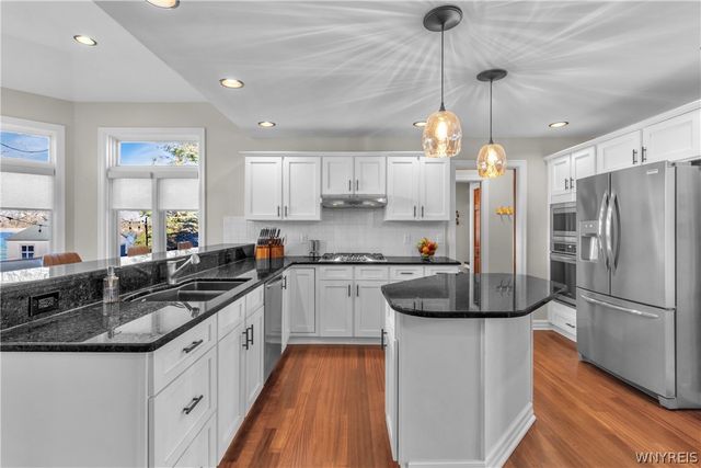 52 Brynstone Court, Amherst, NY 14228