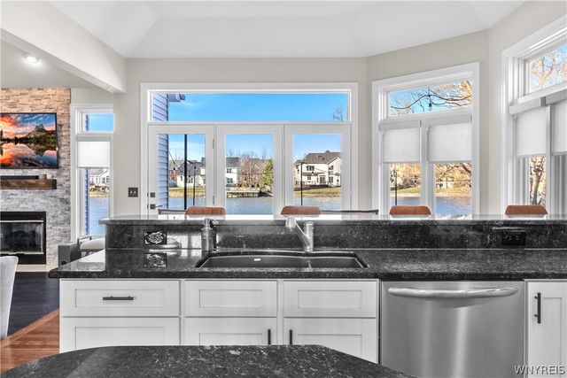 52 Brynstone Court, Amherst, NY 14228