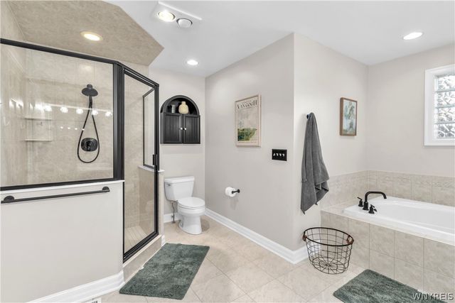 52 Brynstone Court, Amherst, NY 14228