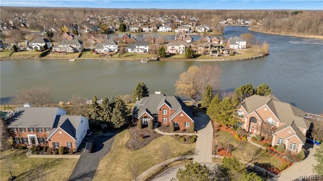 52 Brynstone Court, Amherst, NY 14228