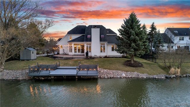 52 Brynstone Court, Amherst, NY 14228