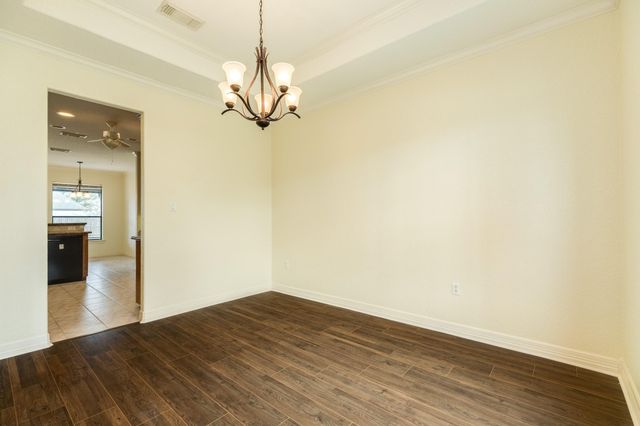 120 Mallard Drive, Clute, TX 77531