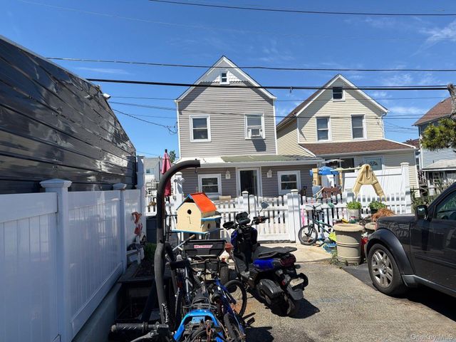 4 Bayview Avenue, Howard Beach, NY 11414