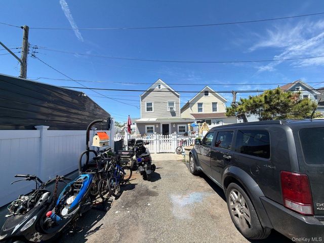 4 Bayview Avenue, Howard Beach, NY 11414