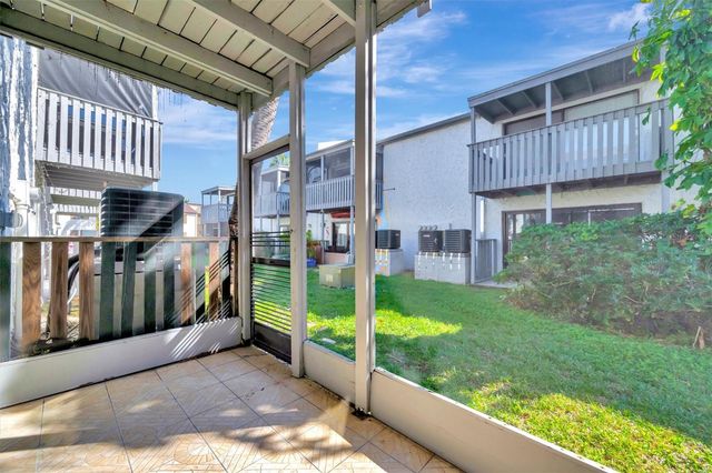 776 116TH AVENUE N 1105, St Petersburg, FL 33716