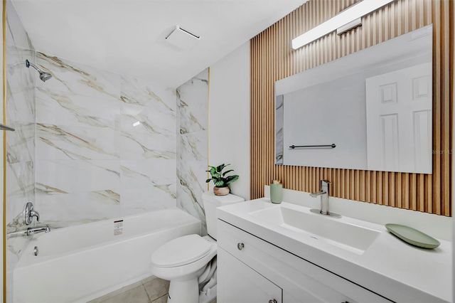 776 116TH AVENUE N 1105, St Petersburg, FL 33716