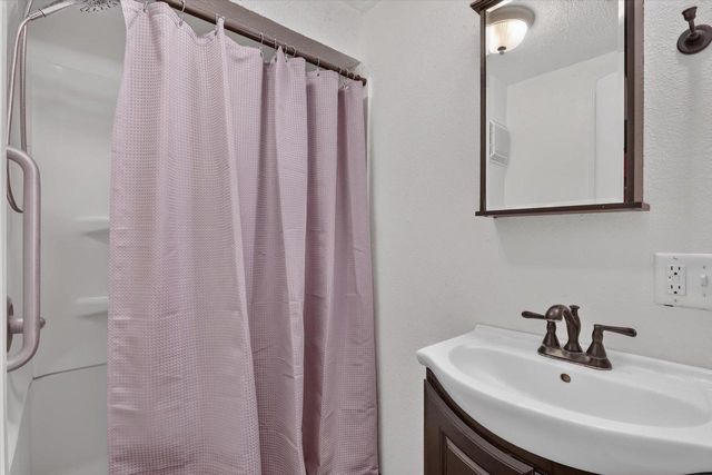 2416 Kellogg Avenue, Janesville, WI 53546