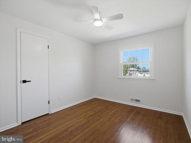 101 HADDON RD, Somers Point, NJ 08244