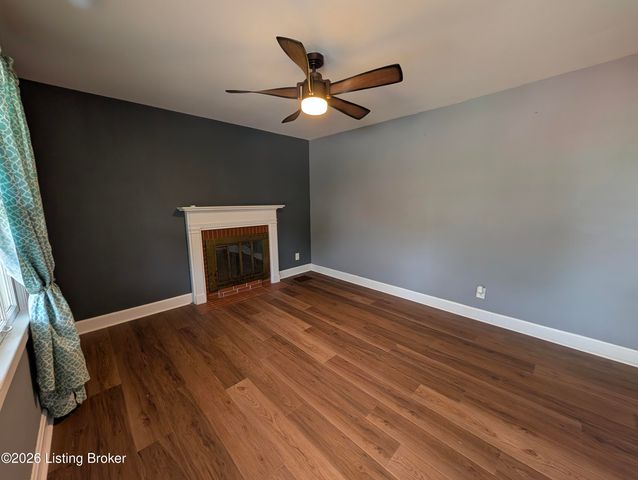 5010 Laughlin Ave, Louisville, KY 40214