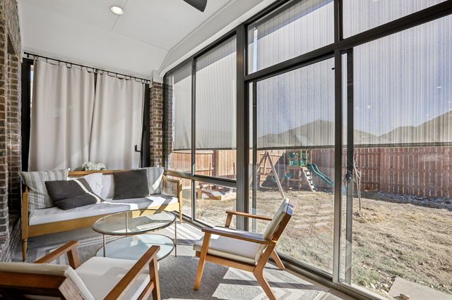 156 Plumbago LOOP, Bastrop, TX 78602