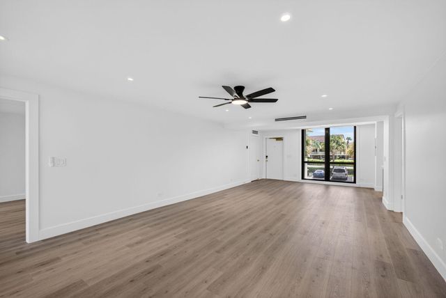 136 Lakeshore Drive, North Palm Beach, FL 33408