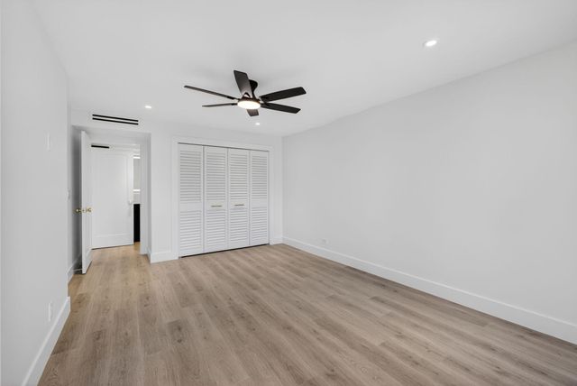 136 Lakeshore Drive, North Palm Beach, FL 33408