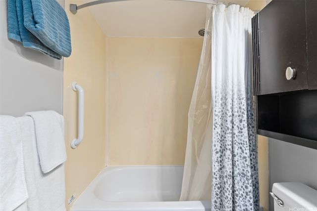 2425 Kuhio Avenue 608, Honolulu, HI 96815