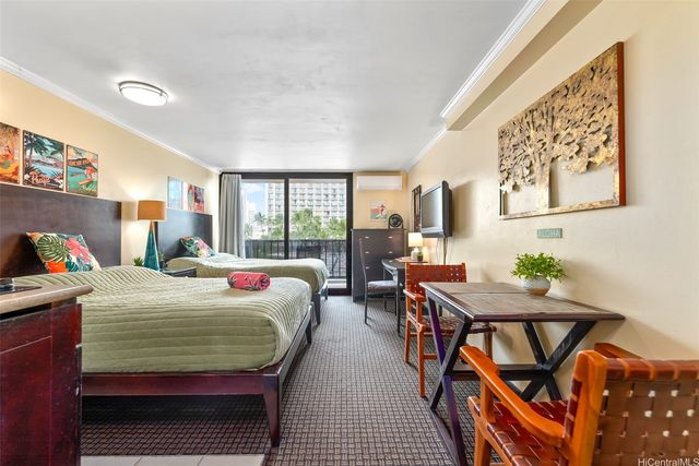 2425 Kuhio Avenue 608, Honolulu, HI 96815