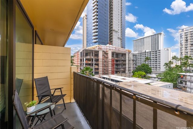 2425 Kuhio Avenue 608, Honolulu, HI 96815