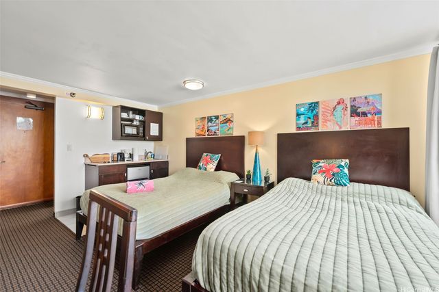 2425 Kuhio Avenue 608, Honolulu, HI 96815