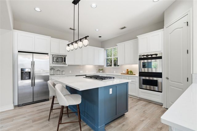 4331 Canoas DR, Austin, TX 78730