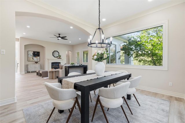 4331 Canoas DR, Austin, TX 78730