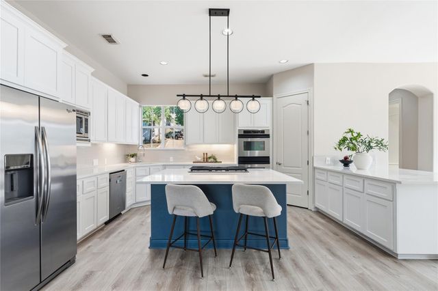 4331 Canoas DR, Austin, TX 78730