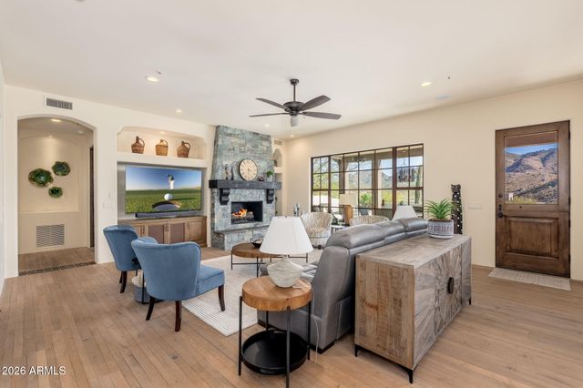 11459 E LA JUNTA Road, Scottsdale, AZ 85255