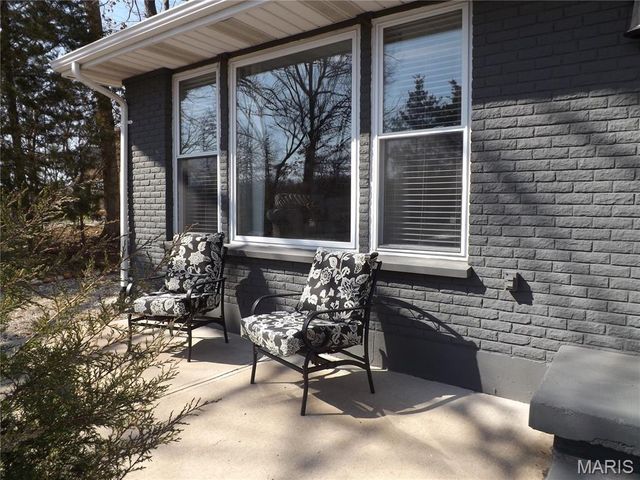 5697 Lake Tishomingo Road, Hillsboro, MO 63050