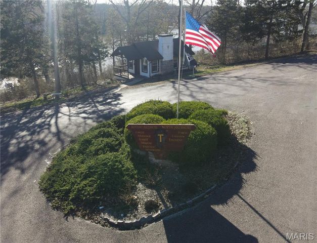 5697 Lake Tishomingo Road, Hillsboro, MO 63050