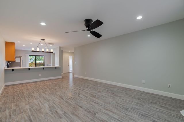 12989 Odessa Trail 6, Wellington, FL 33414