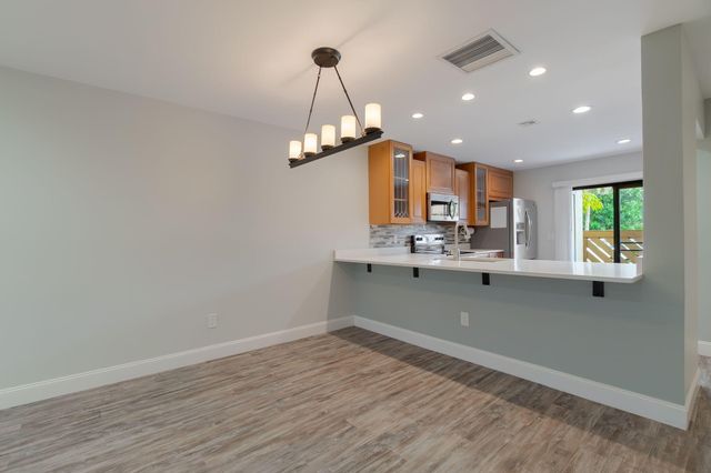 12989 Odessa Trail 6, Wellington, FL 33414