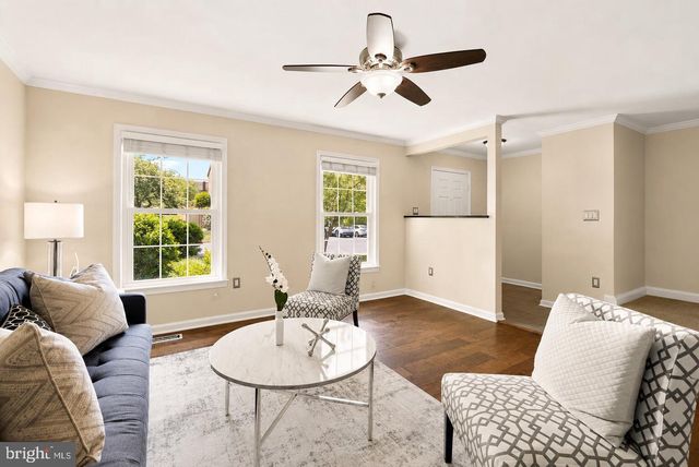 8221 DOCTOR CRAIK CT, Alexandria, VA 22306