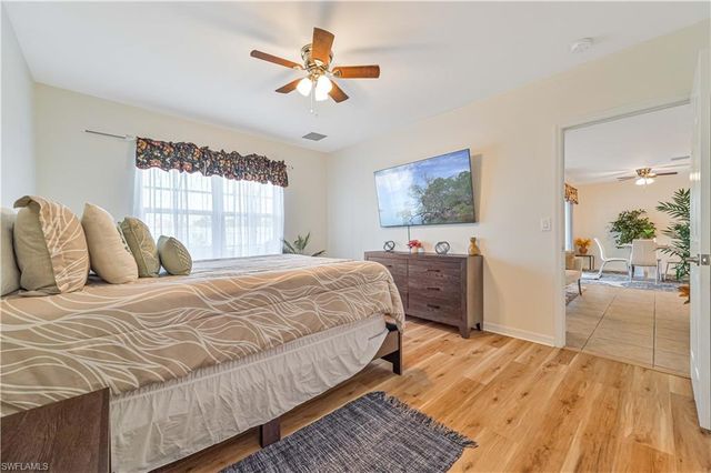 216 SW 29th ST, Cape Coral, FL 33914