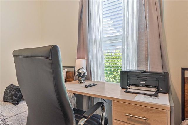 216 SW 29th ST, Cape Coral, FL 33914