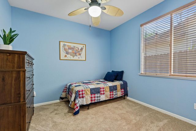 3264 Rock Creek Way, Roseville, CA 95747