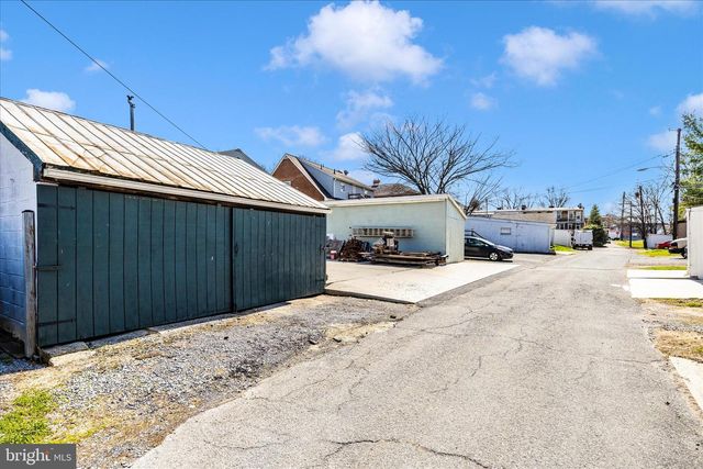 24 E 8TH ST, Frederick, MD 21701