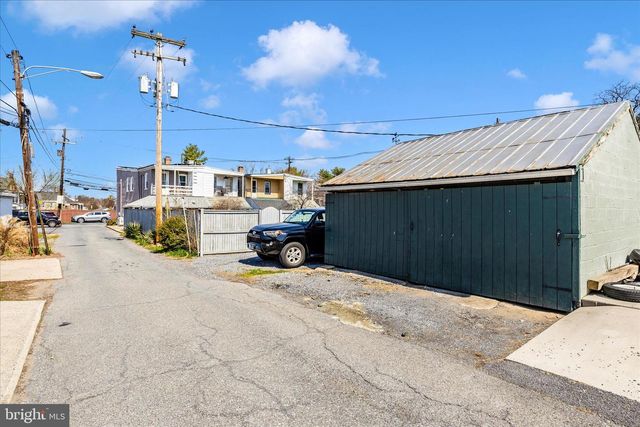 24 E 8TH ST, Frederick, MD 21701